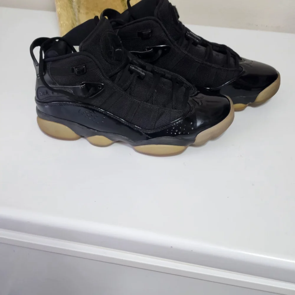 Jordan 6 Rings - Picture 1 of 5